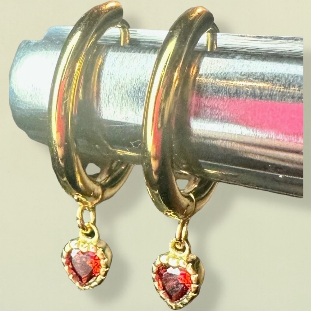 Ruby Simulant CZ Crystal Goldtone Huggie Hoop Earrings Inspired by Meghan Markle - Picture 5 of 13